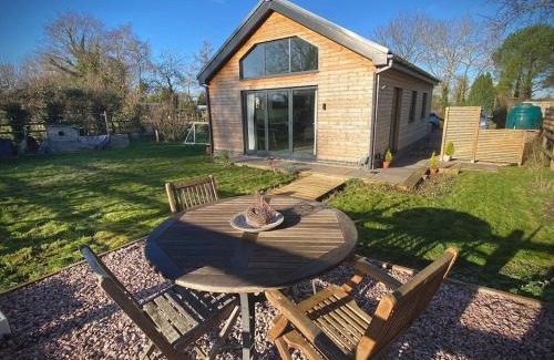 Sandy House | Bluebell Annexe