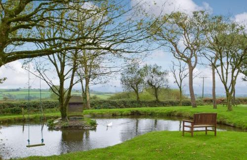 Cardigan House | Bluebell Cottage - Uk12988