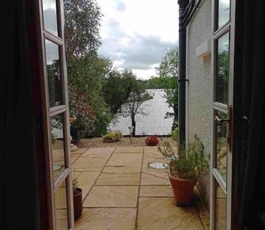 Aghnablaney House | Bluebell lake house
