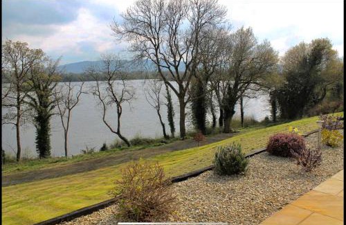 Aghnablaney House | Bluebell lake house