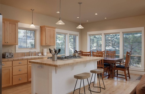 RiverWild House | Bluebird Day - Big River