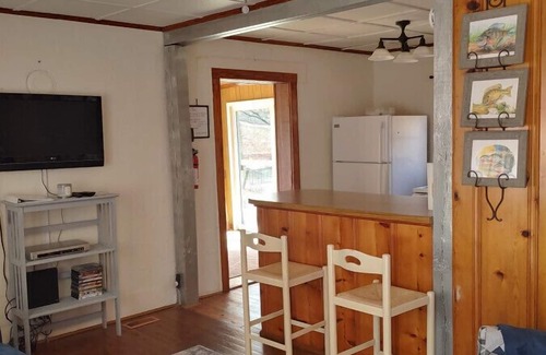 Rockwood House | Bluegill Bay Newly Renovated!