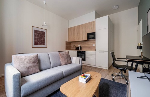 Prague 7 Apartment | Blueground | Holešovice, view, nr Vltava (PRG-57)