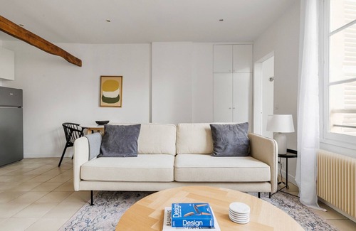 Val-de-Grace Apartment | Blueground | Jardin du Luxembourg, walk to gardens
