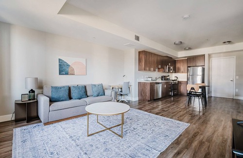 Mountain View Apartment | Blueground | Mountain View 1bd apartment