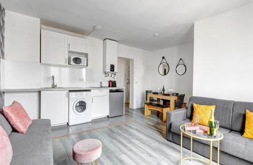 Bagnolet Apartment | Bluestay 134 - Charming apartment