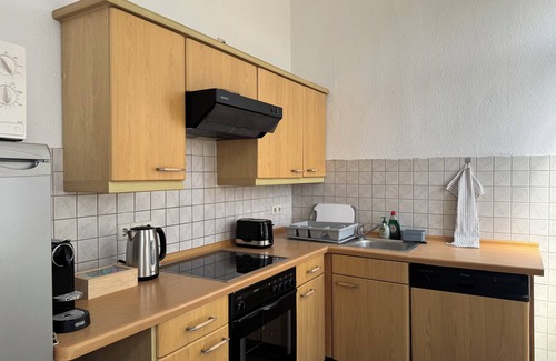 Goethestraße Apartment | Blunest Apartment: 3-room apartment with parking space