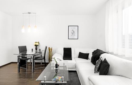 Ostrava Apartment | BNB New Beautiful Apartment in the Center of Ostrava with option Garage Parking