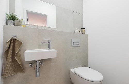Devinska Nova Ves Apartment | BNB Panorama Bory Penthouse