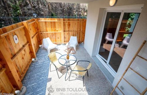 Castelnau-d'Estretefonds Apartment | BNB TOULOUSE - Le Chic Castel'nid - Clim - Parking - Terrasse - WiFi