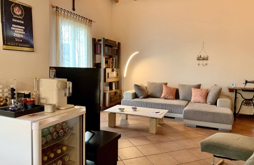 Comano Apartment | BnB Walterina Comano Lugano Ticino. Close to the city but in a quiet town