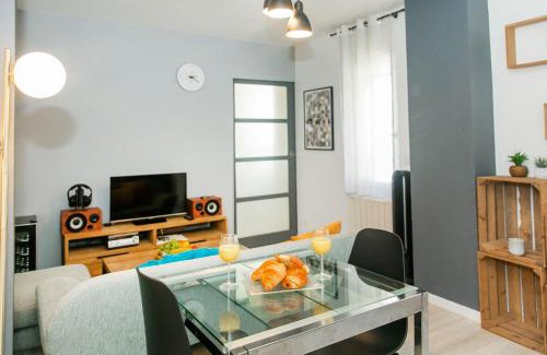 Arts-et-Metiers Apartment | BnBNova - Le Marais & Centre of Paris - 1BR
