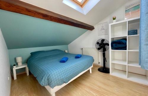 Republique - Tolstoi House | BnGo I Maison Mimosa I Jardin, 3 chambres, 9 personnes