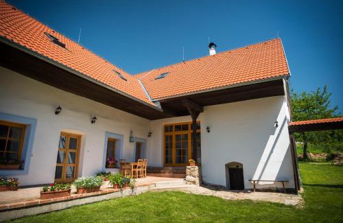 Boretin House | Bořetínský Statek