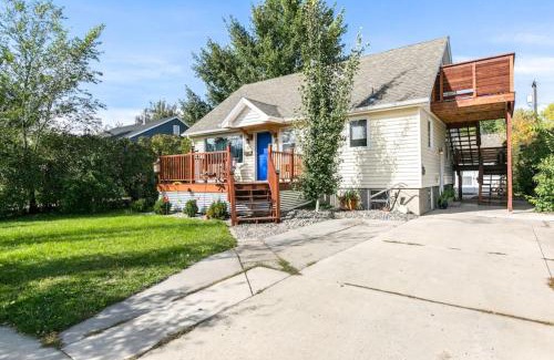 Central - Terry House | Bo360 Multi-Family Group Sanctuary with Hot tub