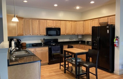 Boalsburg House | Boalsburg Lion's Den-close to PSU campus, golf, and ski slopes