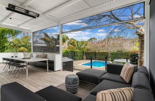 Matakana House | Board and Batten - Matakana Holiday Home