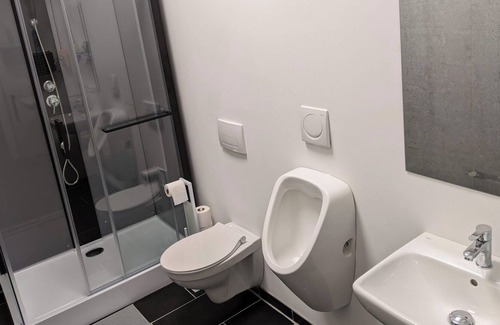 Friolzheim House | Boardingrooms direct A8, close to Stuttgart, 25min