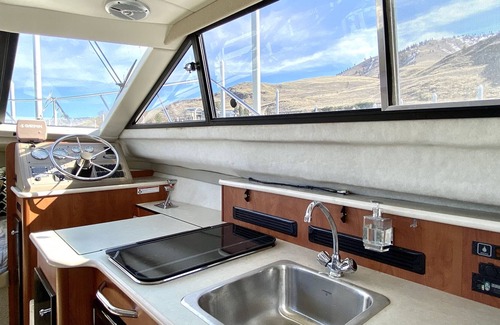 Chelan Boat Rental | Boat Stay on Lake Chelan: Clubhouse, Small Dog, Propane Grill
