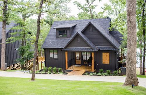 Farmerville House | Bobcat Cabin Lake D'Arbonne