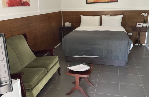 Kyneton Bed & Breakfast | Bodkin Cottage Suite # 2
