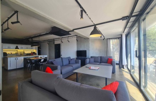 Bodrum City Center Apartment | Bodrum Castle-Kos Island panaromic view and Unic Design Brutalist-Minimalist