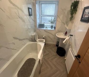 Bridge of Allan Apartment | BOFA Snug Apartment