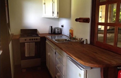 Hillsborough Cottage | Bogles Round House