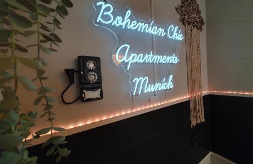 Augustenstraße Apartment | Bohemian Chic Selfie Suite - Munich Central Station
