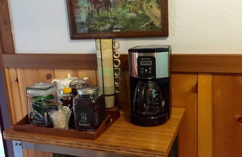 Sequim Cottage | Bond Ranch Retreat, Cozy Cedar Cottage on the beautiful Olympic Peninsula, WA.