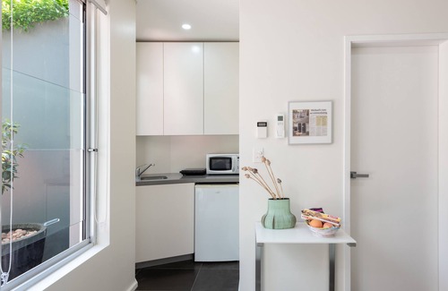North Bondi Apartment | Bondi Views, Stunning Reviews, The Perfect Escape From Everyday Blues/Sept Deal