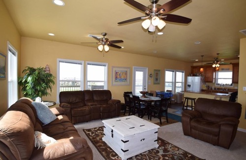 Gilchrist House | Bonita Vista: 3 BR, 2 BA House in Gilchrist, Sleeps 13