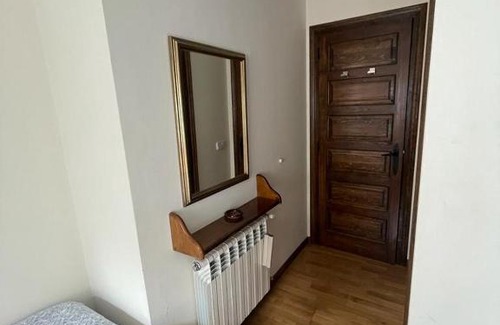 Incles Apartment | Bonito apartamento Incles by Renttarter