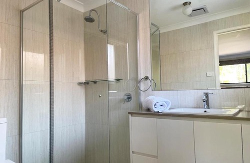 Bonnells Bay House | Bonnells Beauty