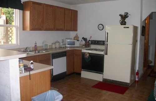 East Glacier Park Village House | Book Today! Spectacular Mountain Views!