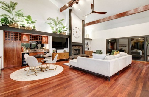 Granite Bay House | Boomerang - A Mid-Century Estate