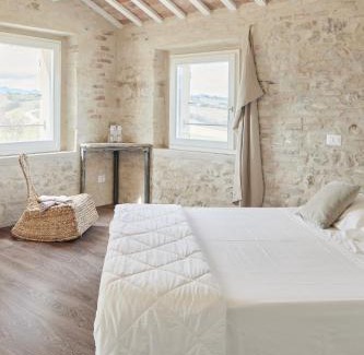 Cingoli House | Borgo della Spiga - Adult Friendly Country House