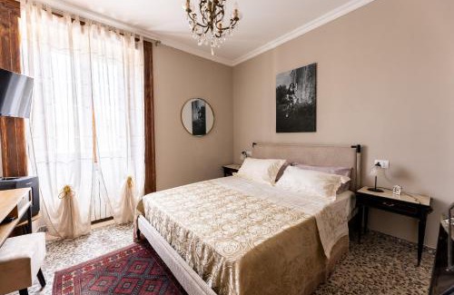 Cosenza House | Borgo Riolo