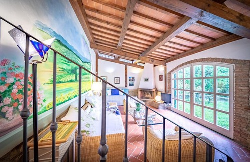 Grassina Apartment | Borgo Spedaletto 3 - Dolcevita Holiday