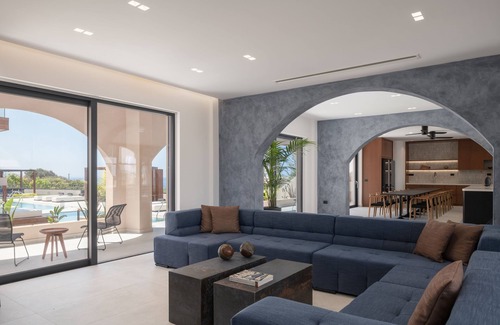 Skaleta Villa | Borosso Villa, an Exclusive Resort