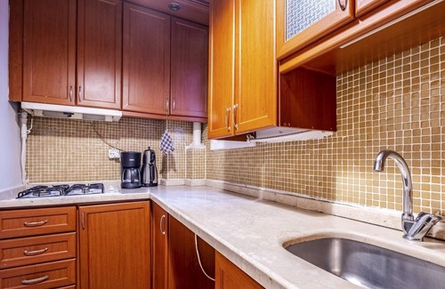 Ortakoy Apartment | Bosphorus Bliss, 2 Min to Ortakoy, Balcony View