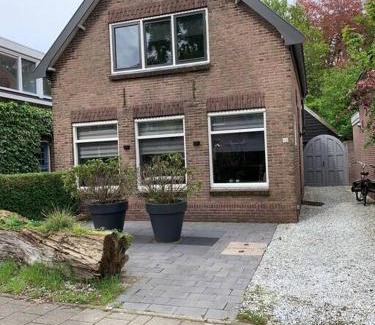 Municipality of Heiloo House | Bosrijke vrijstaande woning