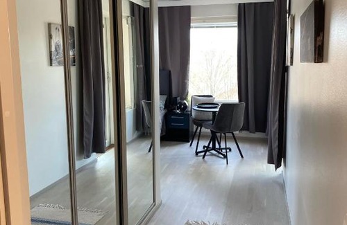 Tapiola Apartment | BOSSHOMES Apartments Espoo - Close to Helsinki and access to Airport