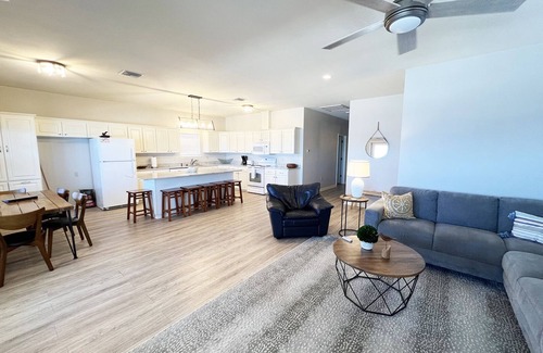 Golden Meadow House | Bottoms Up - Boat Access - Island Realty