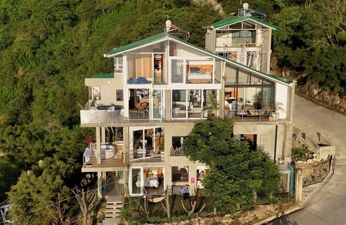 San Antonio Palopo Villa | Bougavillage Villa Geisha 1-bedroom villa in Lake Atitlán with WiFi