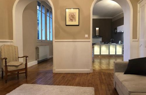 Brive-la-Gaillarde Apartment | Boulevard Jules Ferry