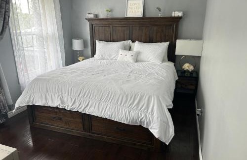 Ingersoll House | Boulevard Oasis