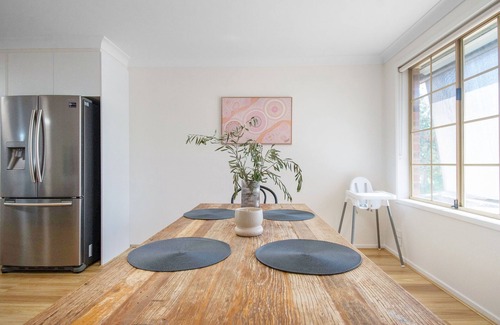 Bourkelands House | Bourkelands Family Nook - Pet Friendly