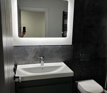 Mersham Apartment | Boutique 2 bedroom apartment