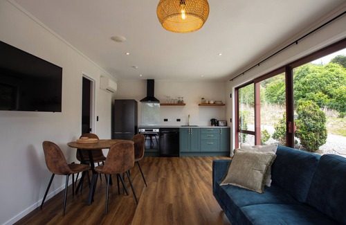 Woodstock Cottage | Boutique accommodation in the Motueka Valley